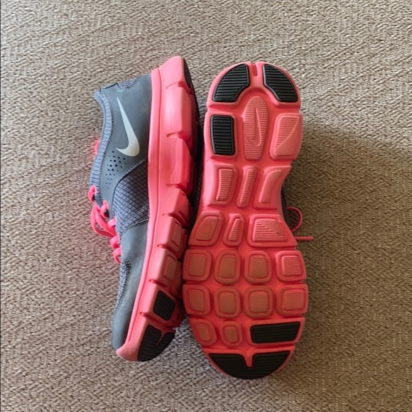 Shoes - Picture 3 of 3